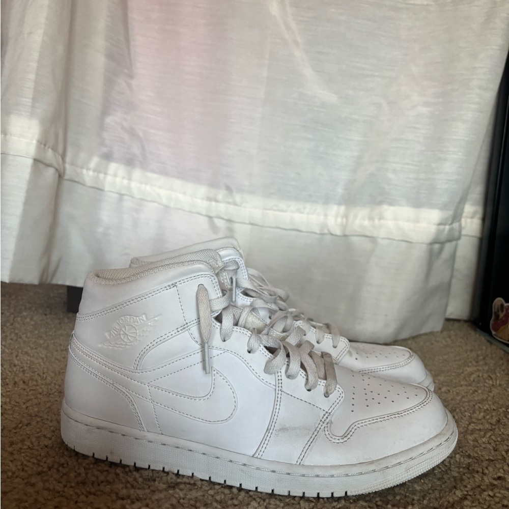 Nike Jordans White High-Top Sneakers